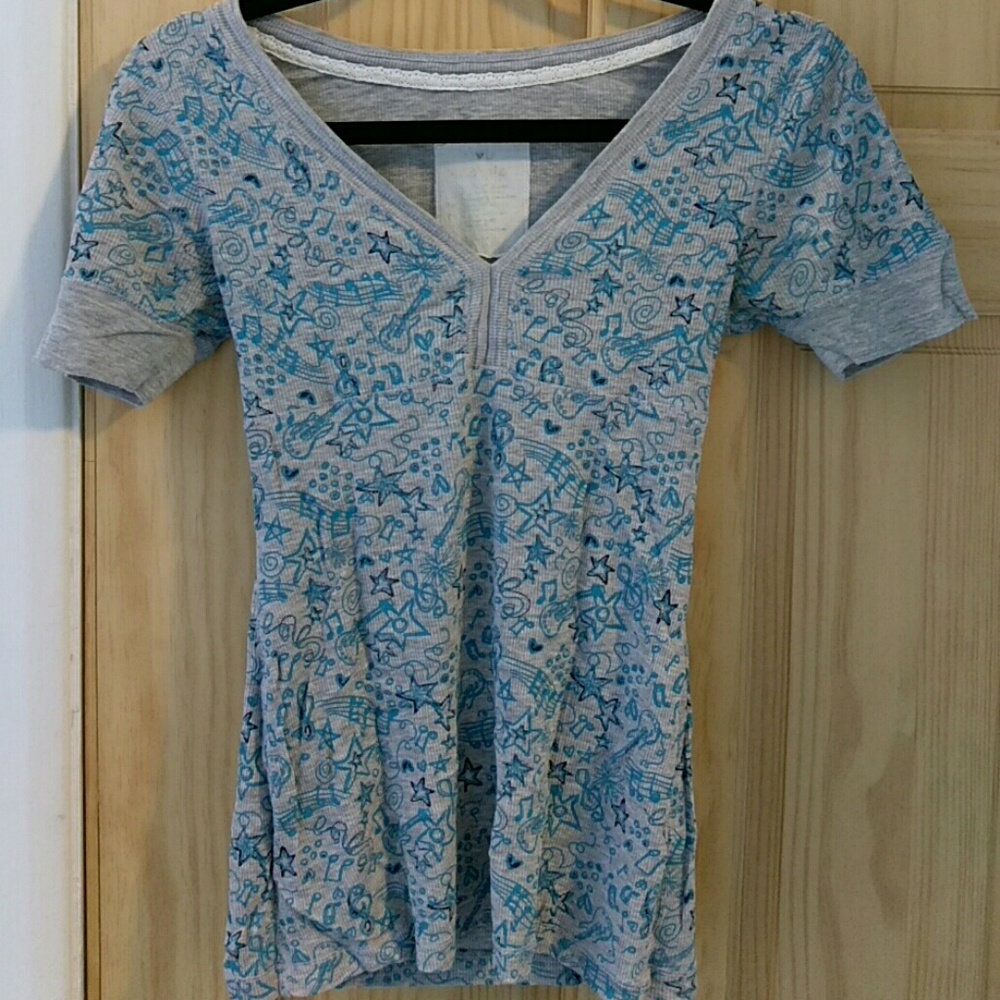 Blue and Gray quarter sleeve shirt